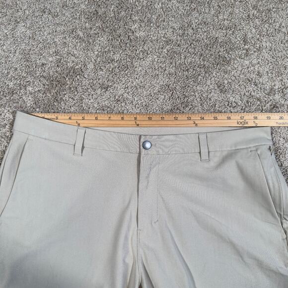 Lululemon Khaki Shorts Size 38 Commission Classic Fit Warpstreme 9” LM7B96S - Picture 5 of 9